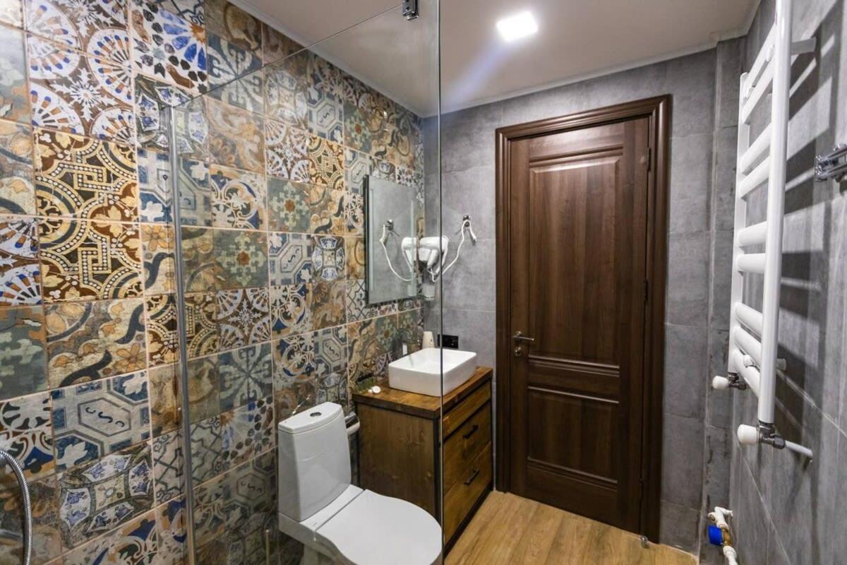 3Br Apt W Huge Terrace & Magnificent Views Тбилиси Экстерьер фото